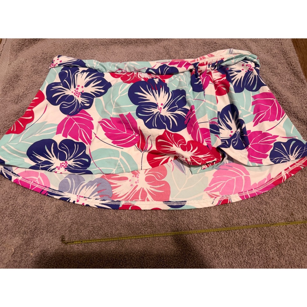 Carve Designs Womens Swim Skirt Tropical Hibiscus Floral Blue Pink Medium